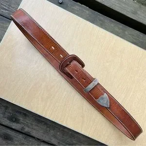 Quadraro | Accessories | Quadraro Vintage Italian Brown  display picture 1